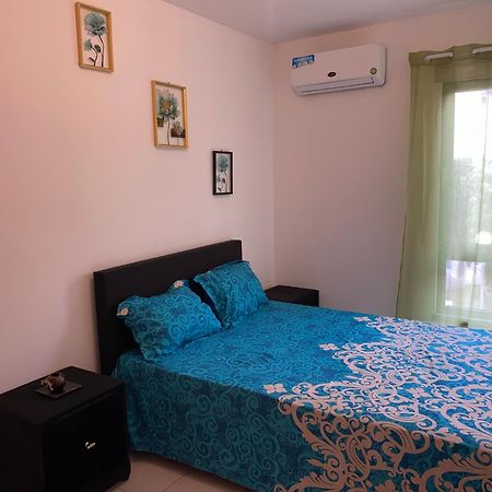 Apartamento T2 Equipado E Aconchegante. Прая Екстериор снимка