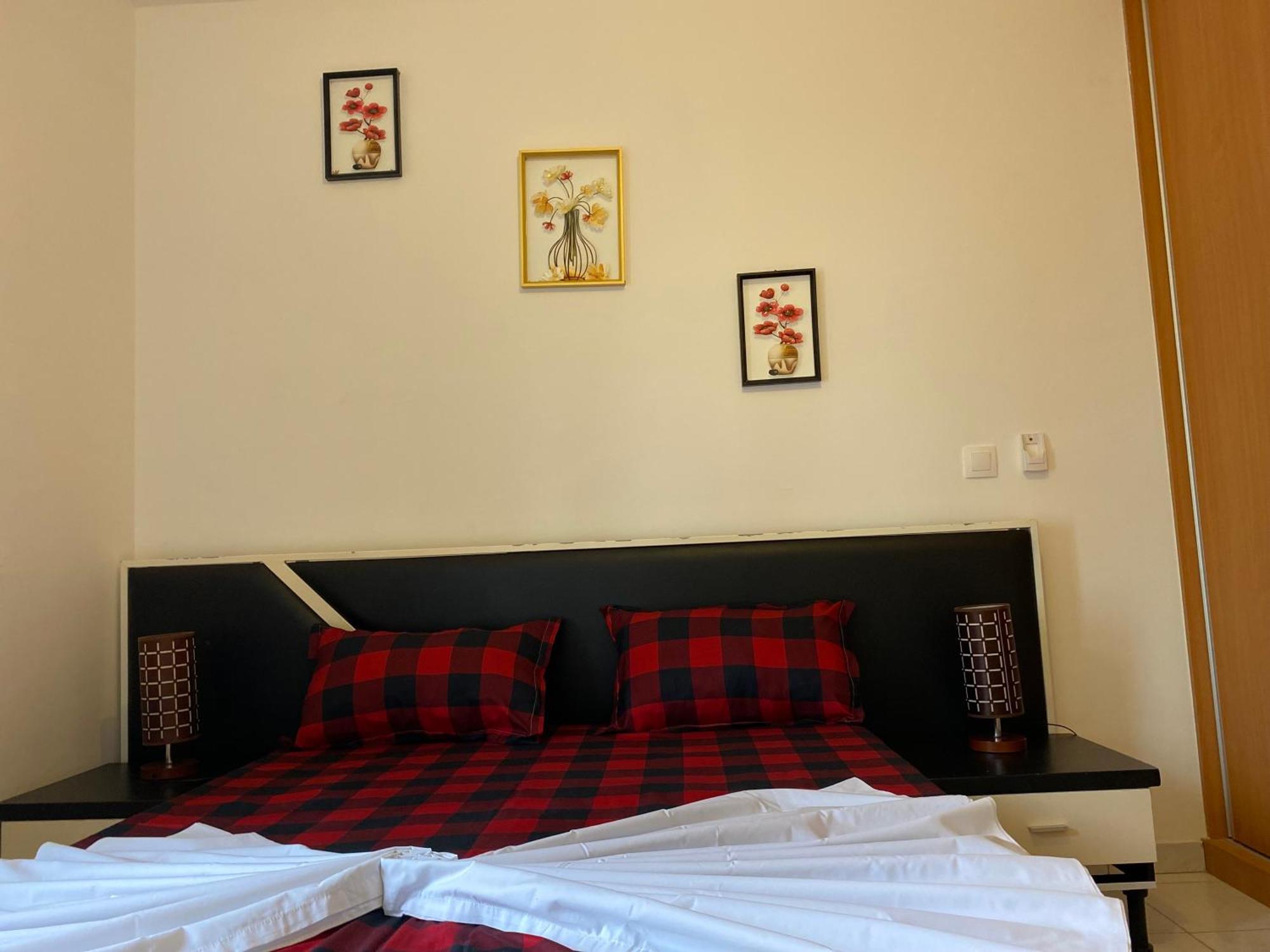 Apartamento T2 Equipado E Aconchegante. Прая Екстериор снимка